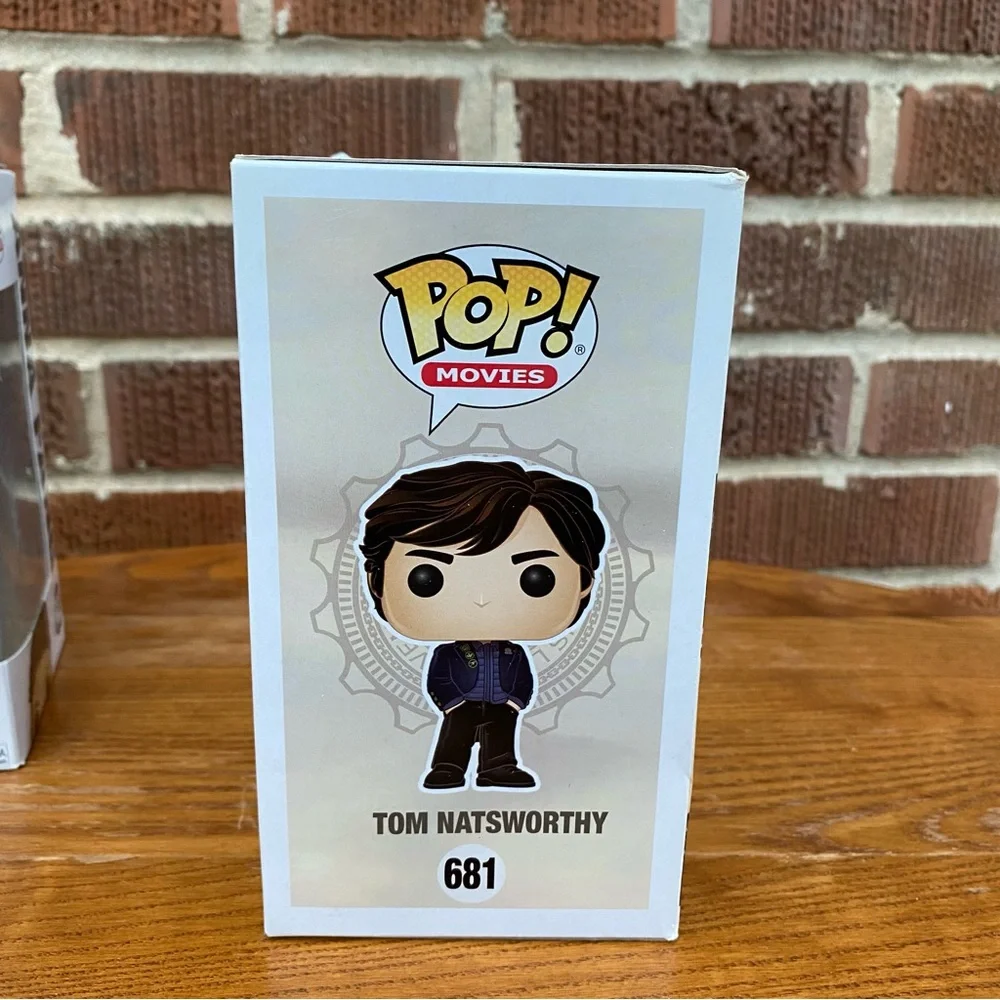 Funko POP Mortal Engines BUNDLE Tom Natsworthy & Anna Fang 681/683